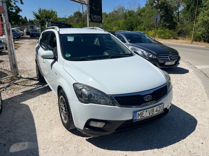 Kia Ceed 1.4i БЕНЗИН , снимка 5 - Автомобили и джипове - 51478962