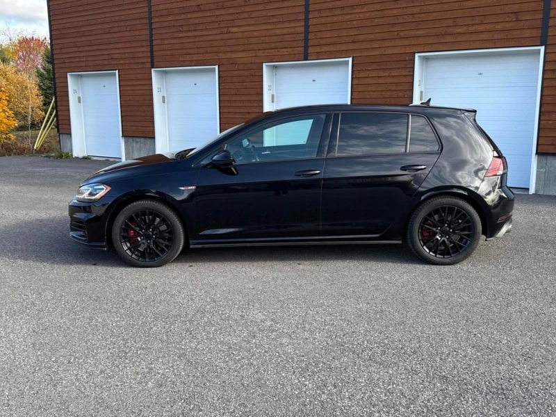 VW Golf 2020 GTI Auto * CARFAX * БЕЗ ПЪРВОНАЧАЛНА ВНОСКА, снимка 3 - Автомобили и джипове - 52951838