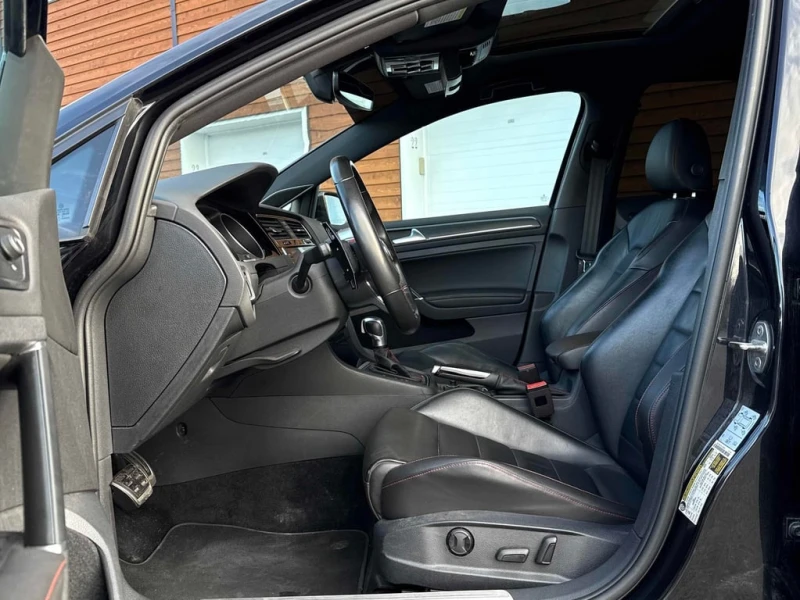 VW Golf 2020 GTI Auto * CARFAX * БЕЗ ПЪРВОНАЧАЛНА ВНОСКА, снимка 11 - Автомобили и джипове - 52951838