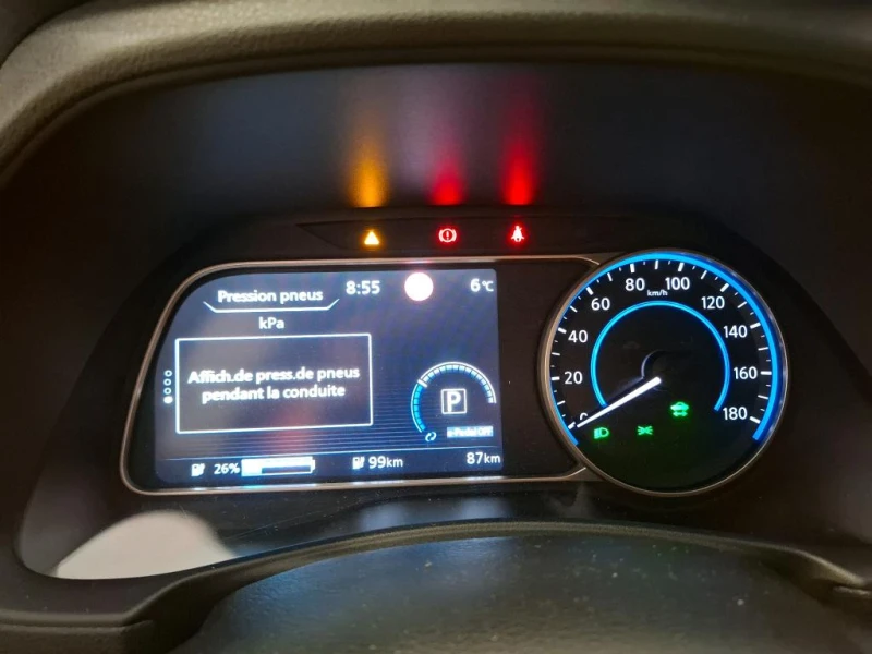 Nissan Leaf  E+ N-Connecta / 62 kWh / 217кс./  Реални 87км., снимка 12 - Автомобили и джипове - 53067031