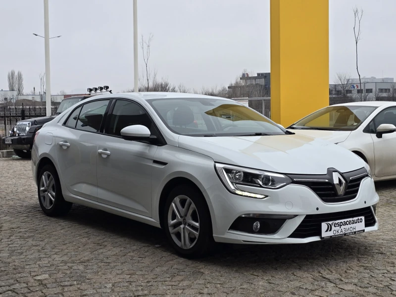Renault Megane 1.3TCe 140 к.с./Life, снимка 3 - Автомобили и джипове - 53123128