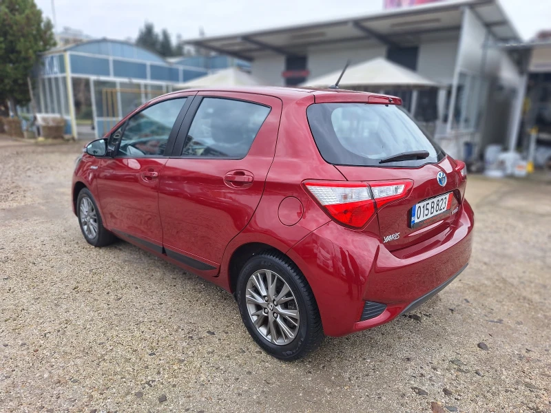 Toyota Yaris 1.5 hybrid, снимка 5 - Автомобили и джипове - 53231833