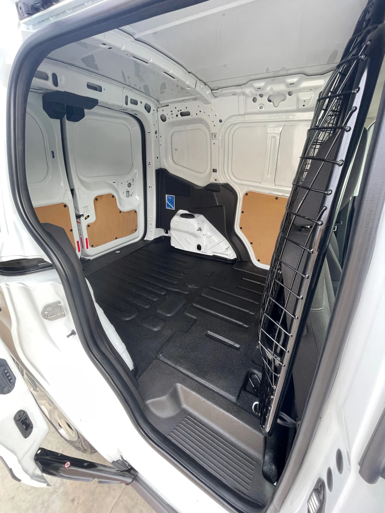 Ford Courier 1.5 TDCI Euro 6  | Mobile.bg   14