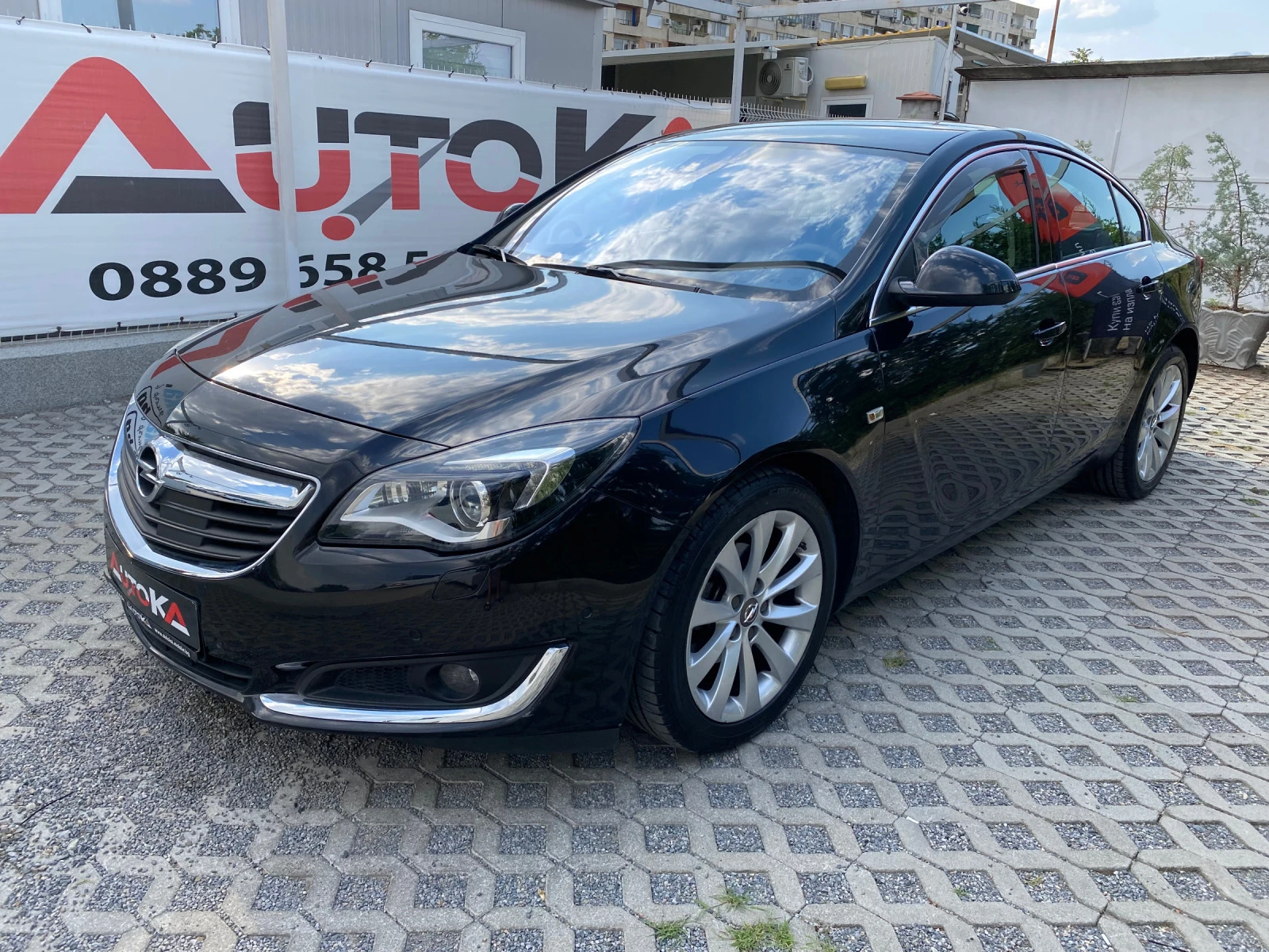 Opel Insignia 2.0CDTI-130кс= АВТОМАТ= DIGITAL COCPIT= DISTRONIC - изображение 6