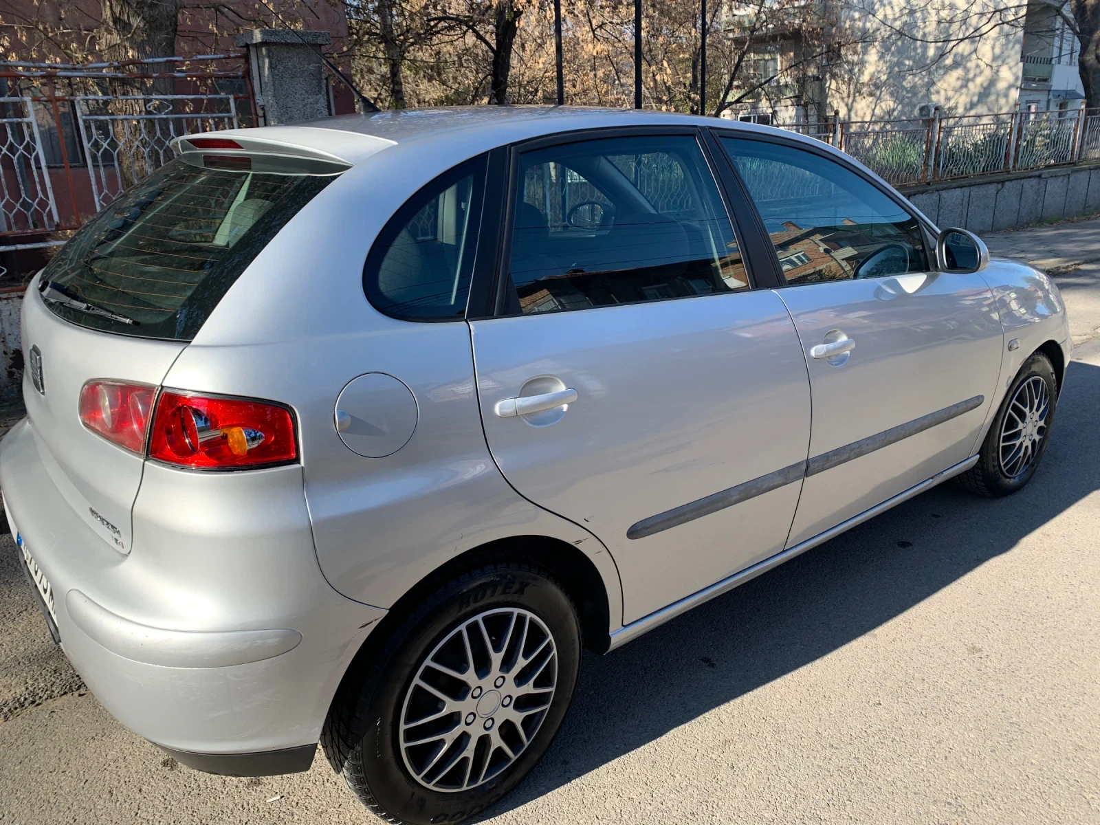 Seat Ibiza  - изображение 6