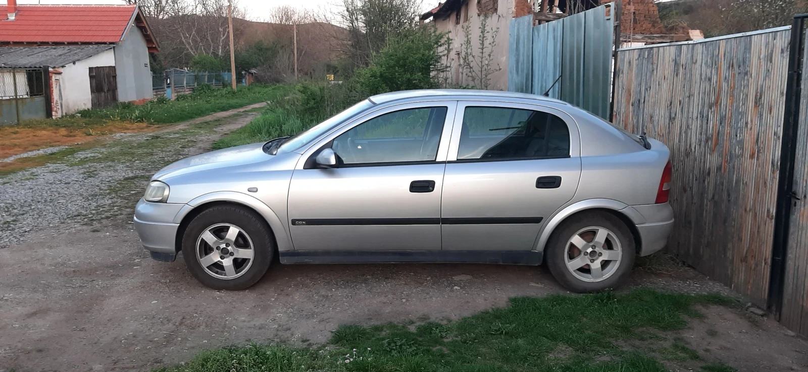 Opel Astra  - изображение 7