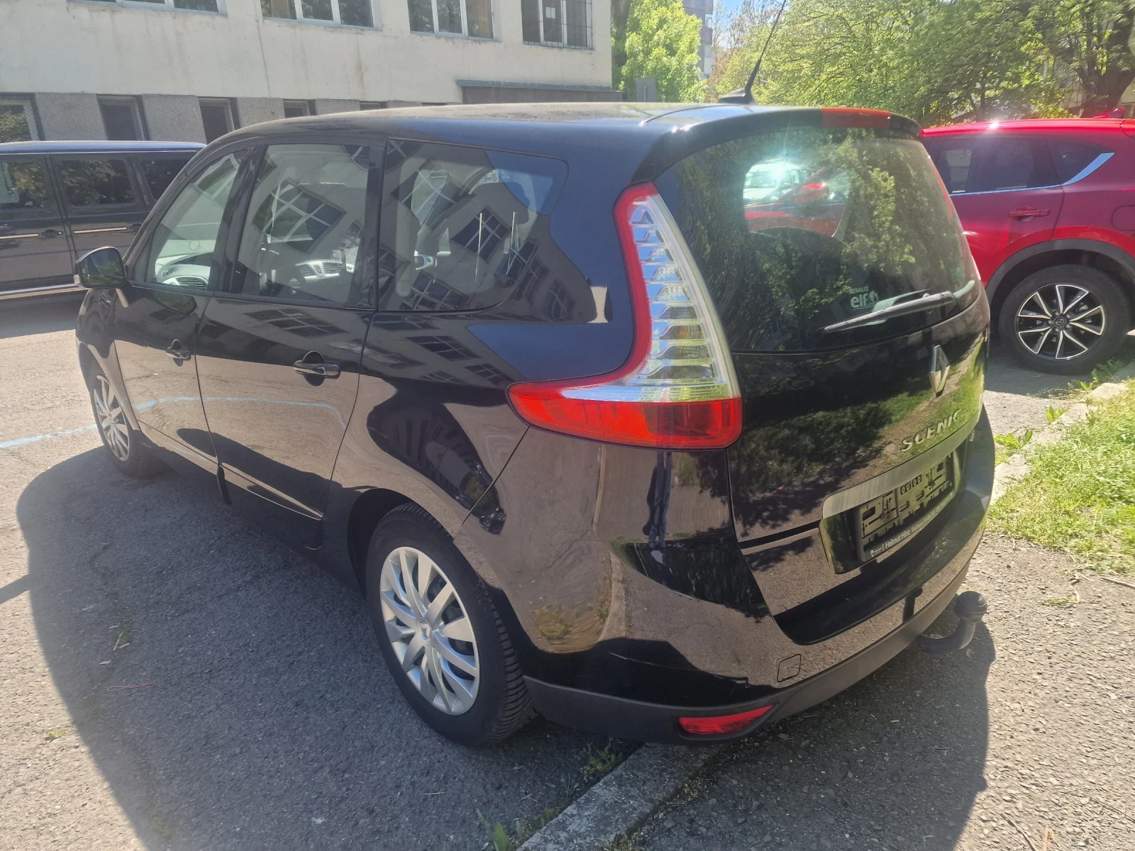 Renault Grand scenic 1.9 dCi 131 к.с. 7 места - изображение 4