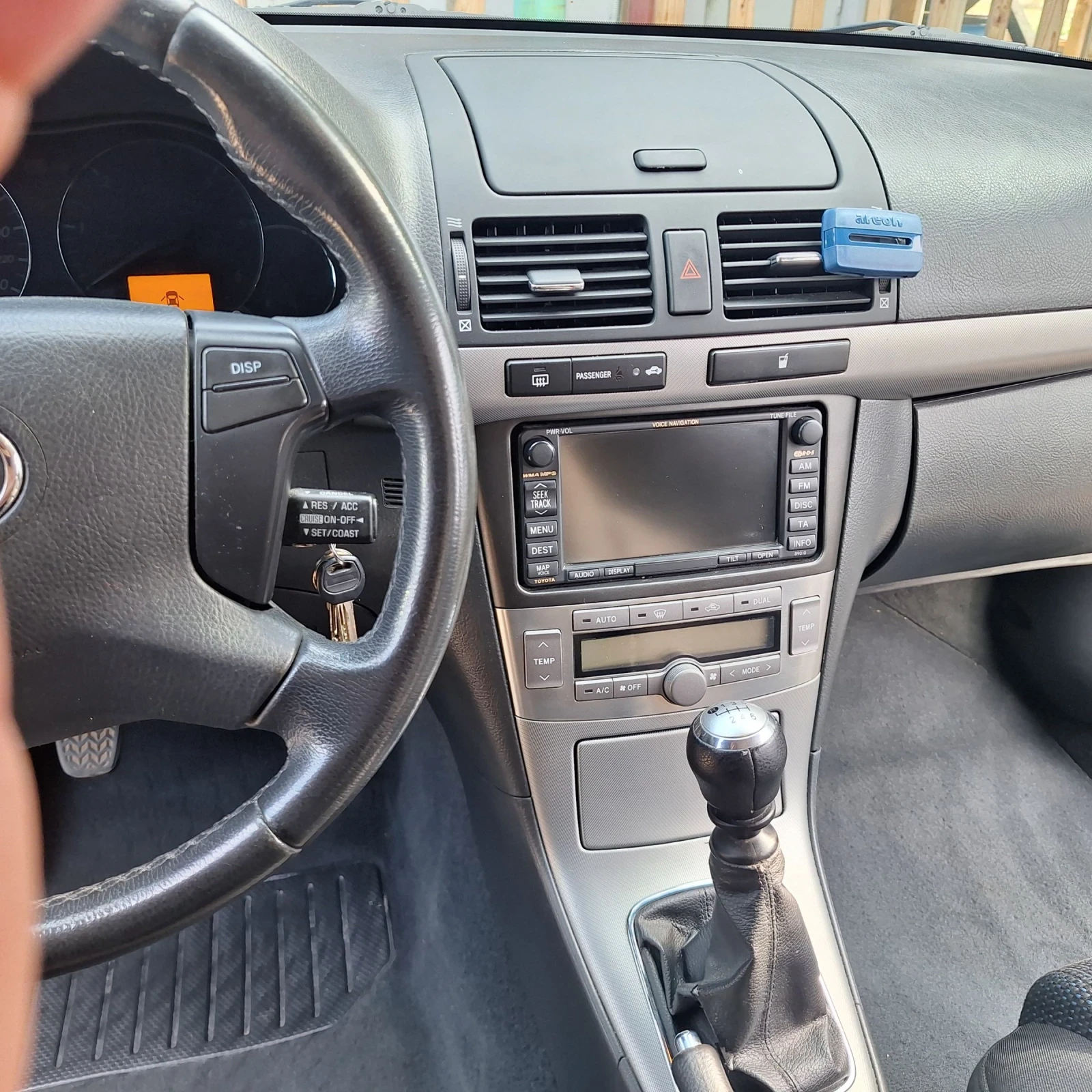 Toyota Avensis D4D 2.0 126  - изображение 6