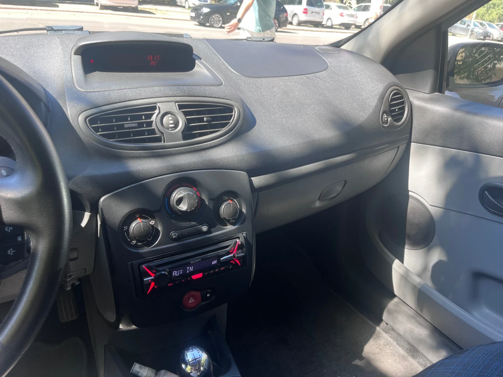 Renault Clio 1.5DCI - изображение 7