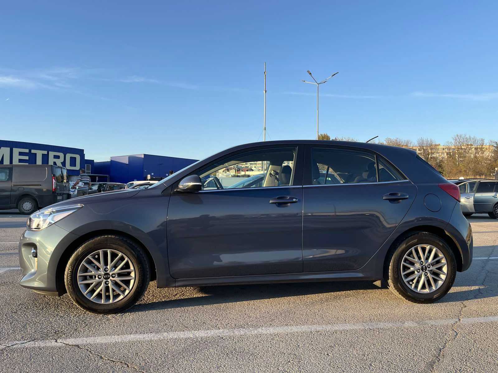 Kia Rio Executive - изображение 6