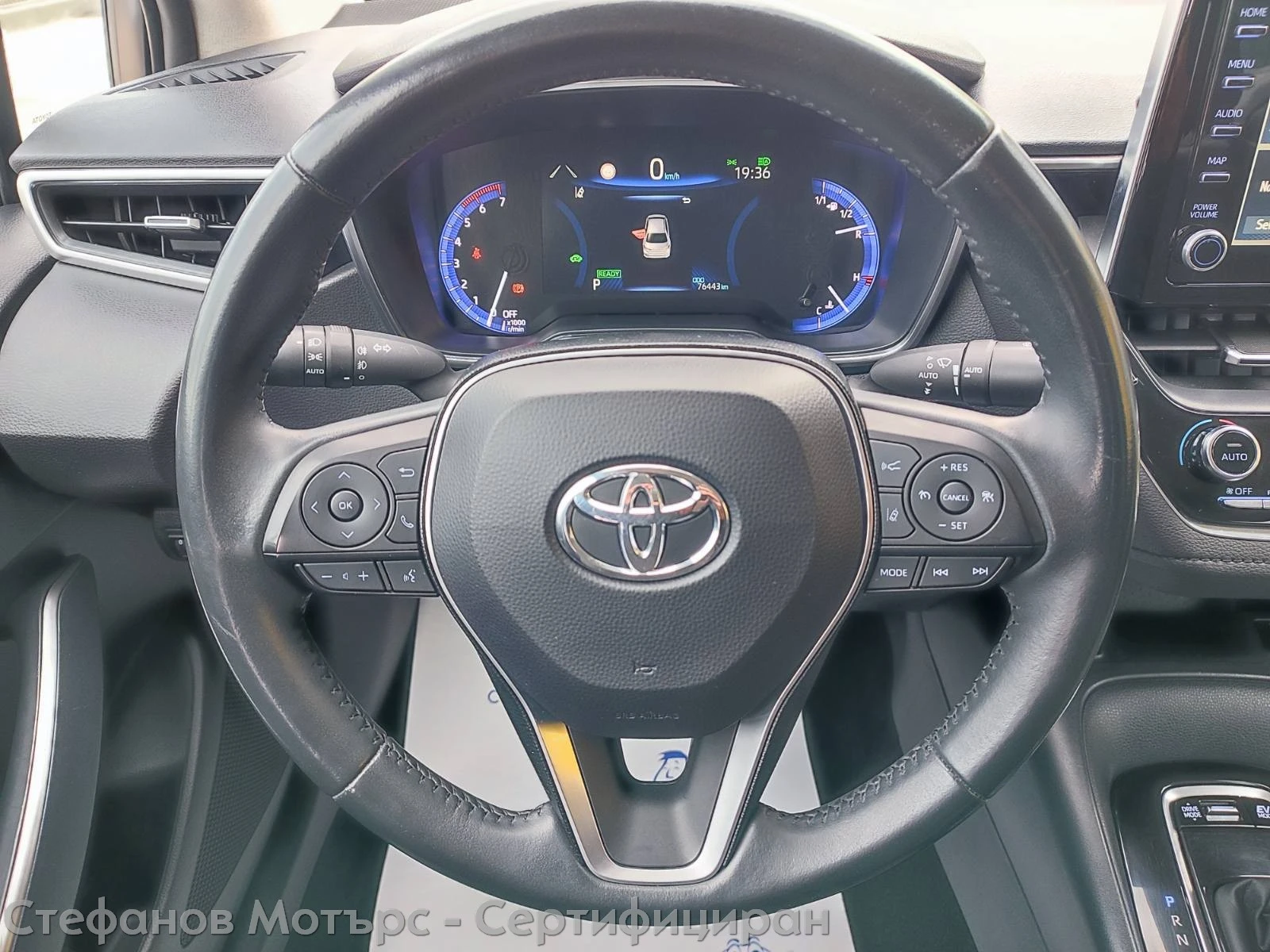 Toyota Corolla Executive 1.8 Hybrid (122hp) AT - изображение 9