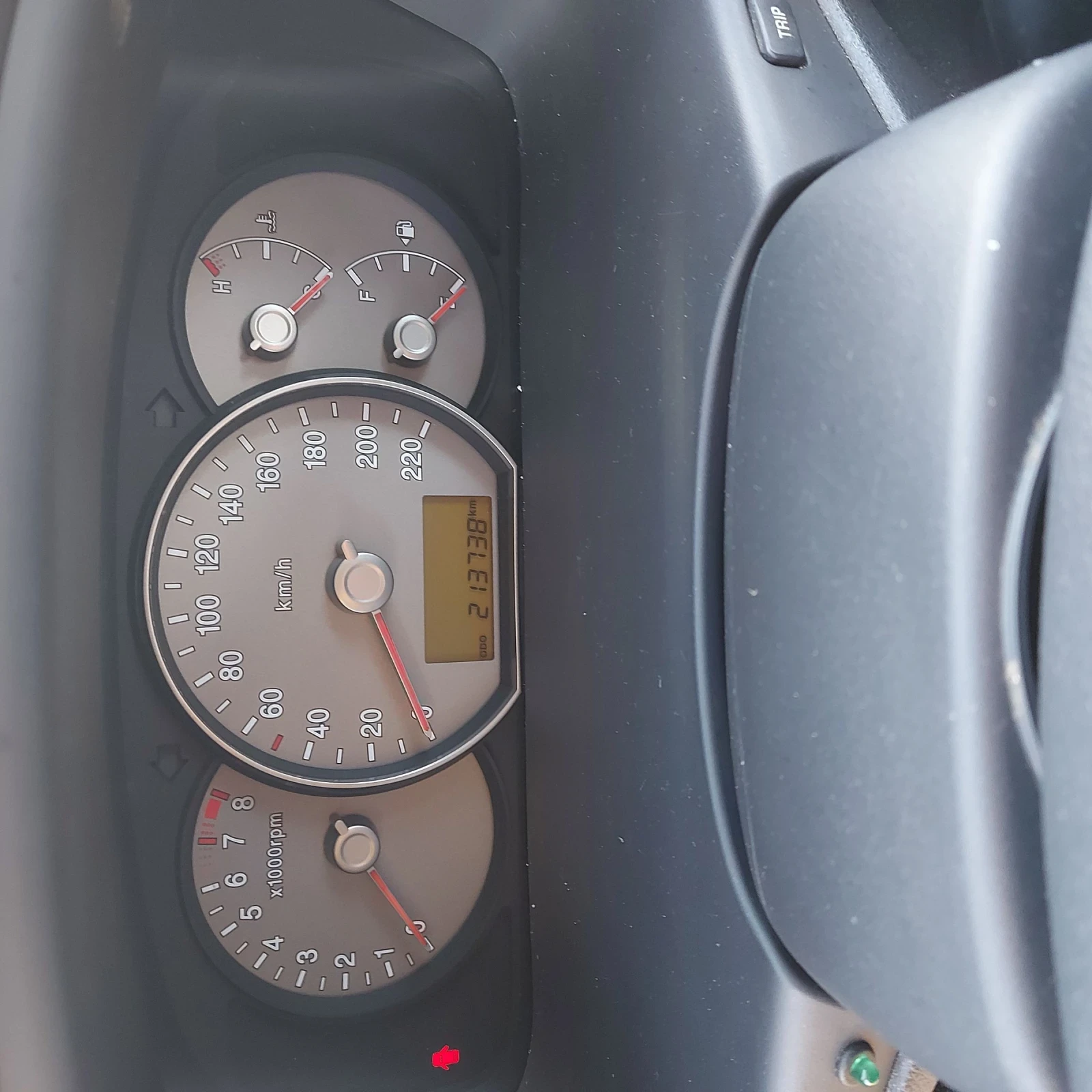 Kia Carens | Mobile.bg � ����������� 12