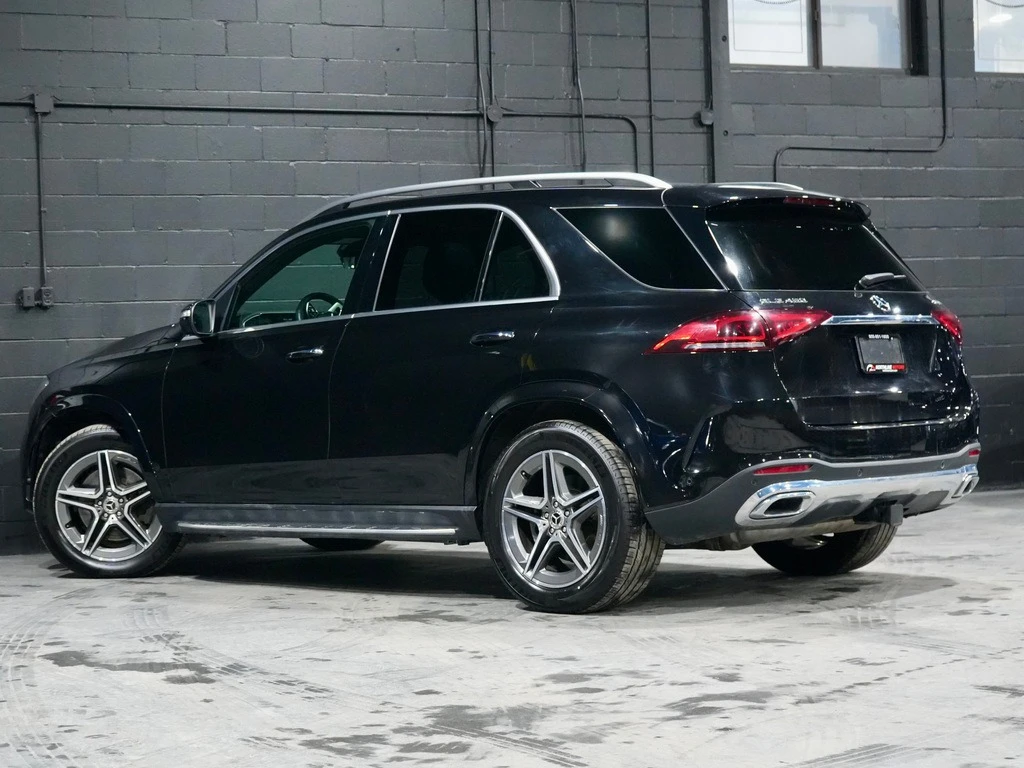 Mercedes-Benz GLE 450 AMG* * CARFAX * * АВТО КРЕДИТ * * , снимка 4 - Автомобили и джипове - 53746741