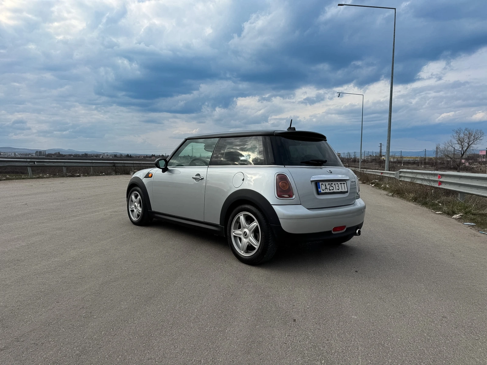 Mini Cooper 1.6 120 к.с. Automatic / 2ри собственик /, снимка 4 - Автомобили и джипове - 53788652