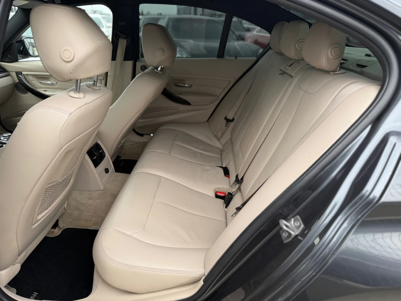 BMW 320 D* 2014�* M Pack* ��������* 177.000��* ��� ������� | Mobile.bg � ����������� 9