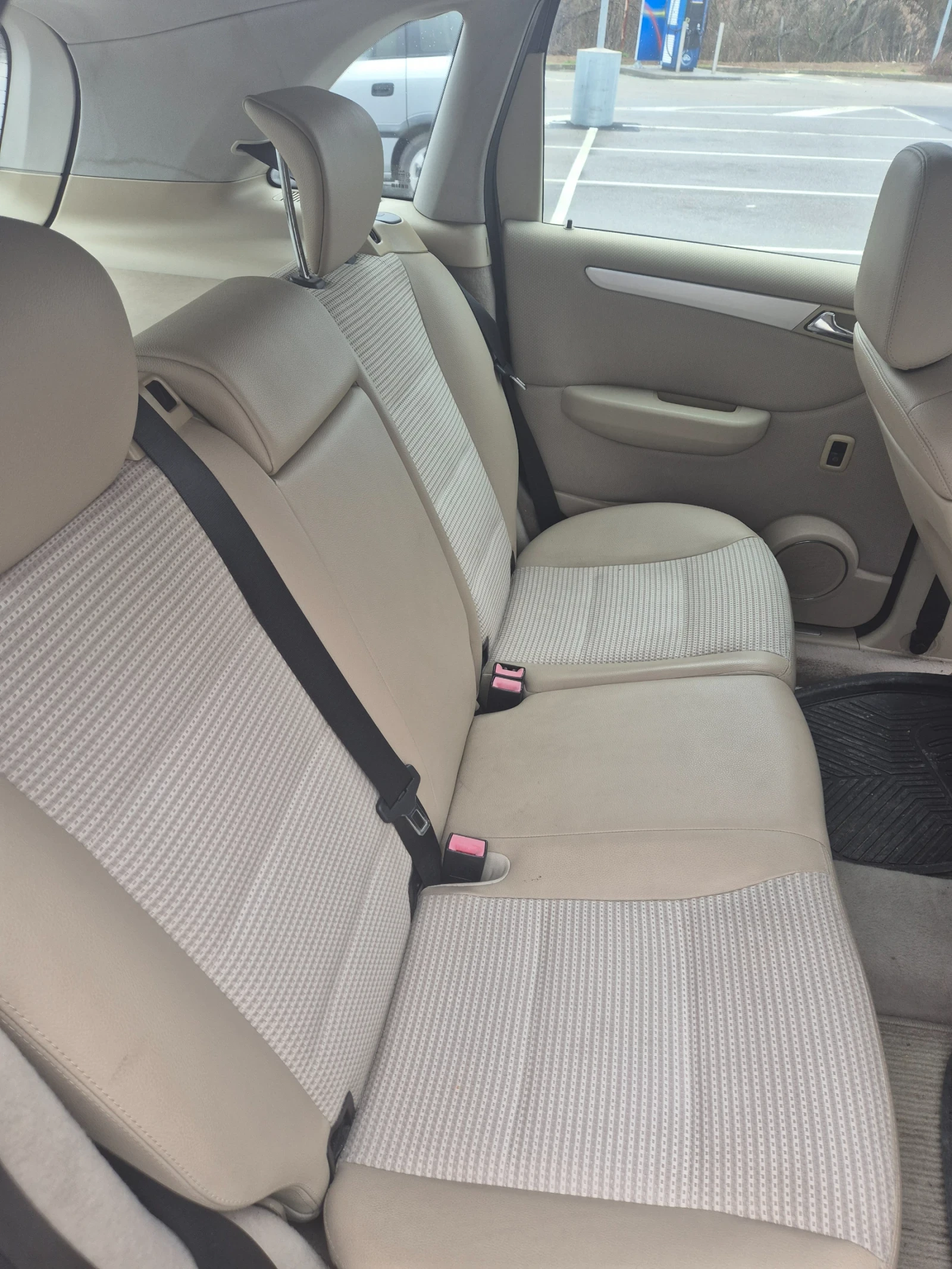 Mercedes-Benz B 150, снимка 11 - Автомобили и джипове - 54078075