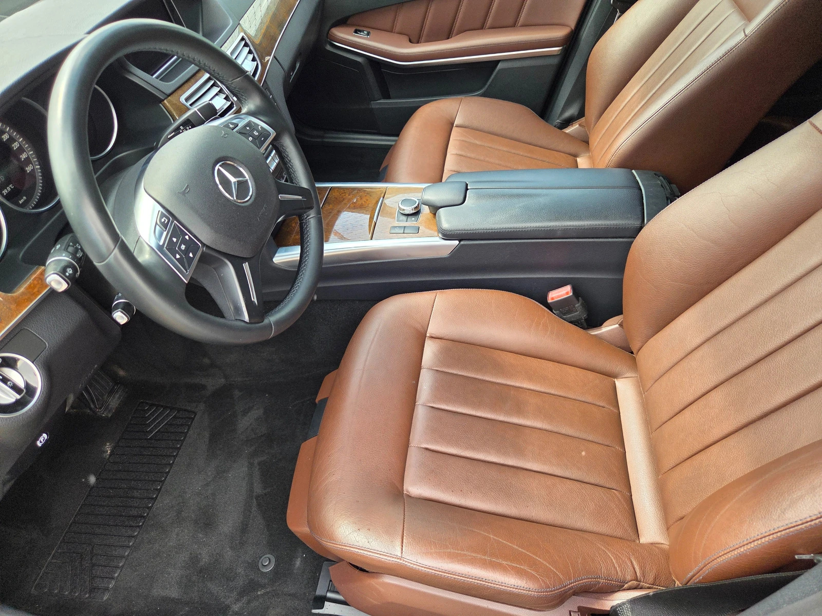 Mercedes-Benz E 250 2.2CDI, снимка 12 - Автомобили и джипове - 54295961