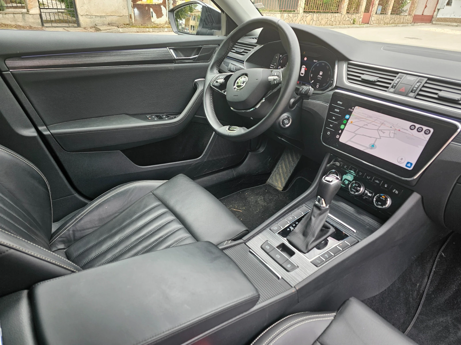 Skoda Superb 2.0 TDI 4x4 Premium Edition ���� ����� ��������� | Mobile.bg � ����������� 11