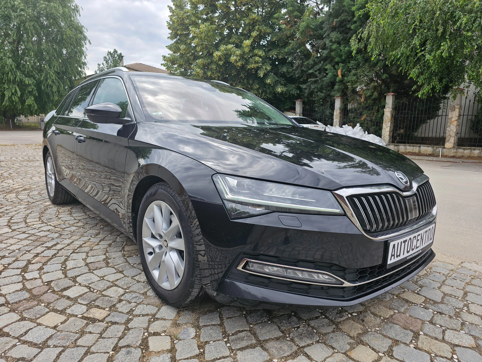 Skoda Superb 2.0 TDI 4x4 Premium Edition Кожа Масаж Обдухване