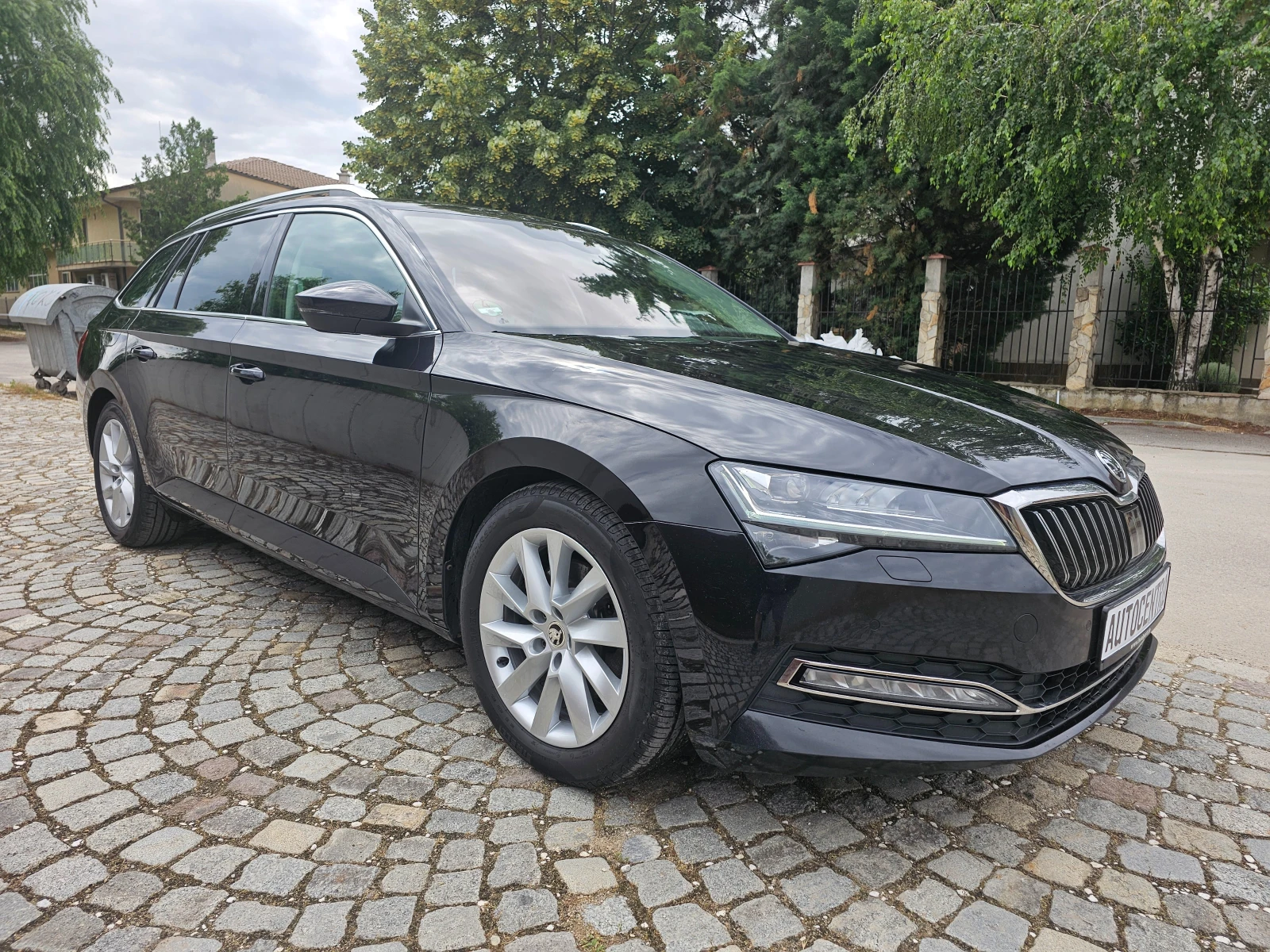 Skoda Superb 2.0 TDI 4x4 Premium Edition ���� ����� ��������� | Mobile.bg � ����������� 2