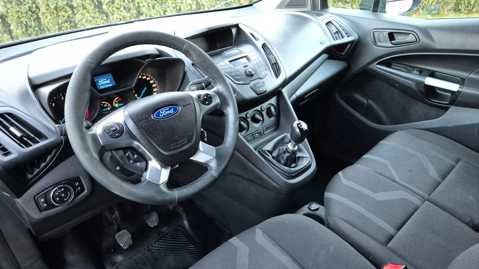 Ford Connect, снимка 7 - Автомобили и джипове - 54351981