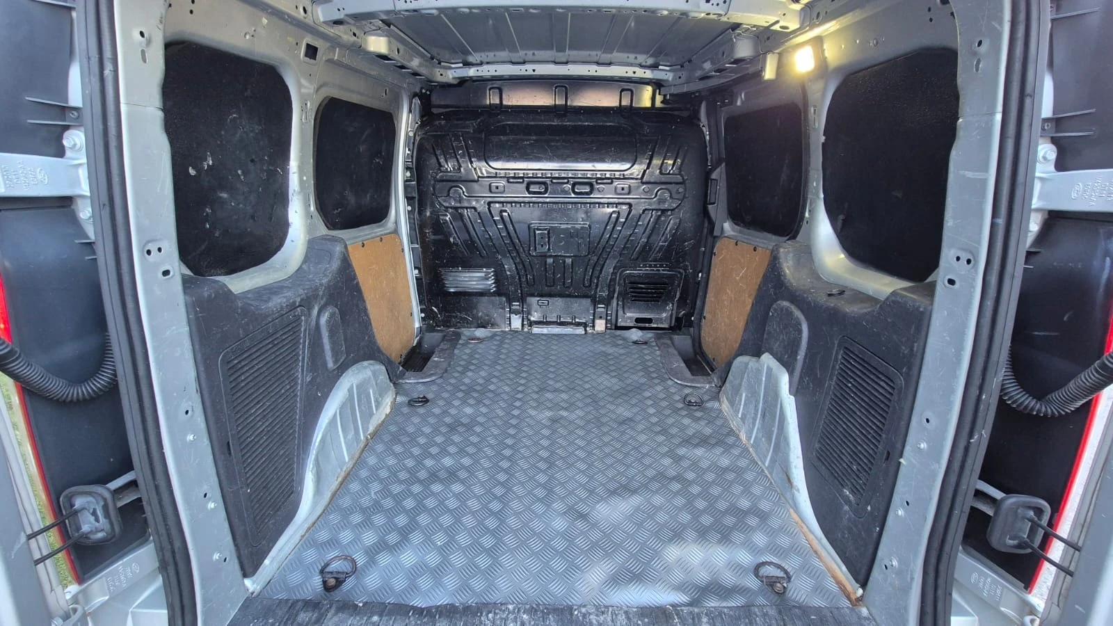 Ford Connect, снимка 6 - Автомобили и джипове - 54351981