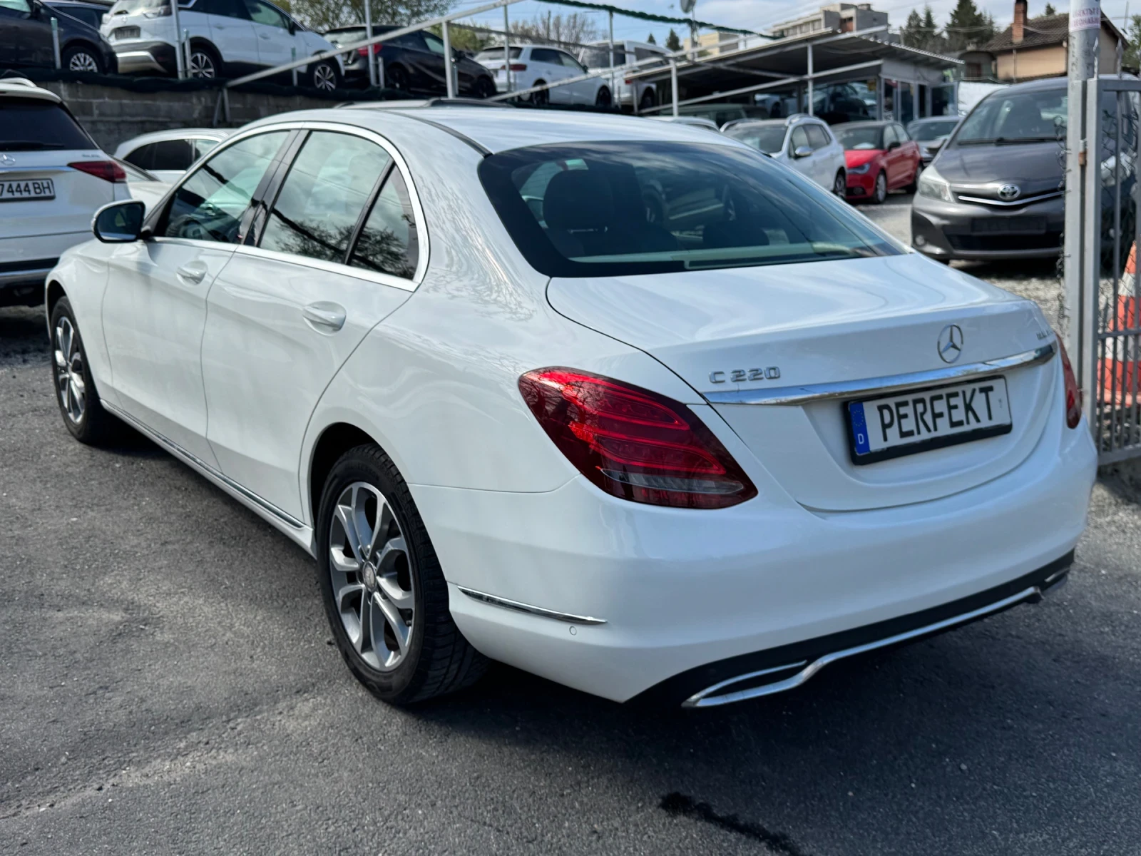 Mercedes-Benz C 220 CDI* Avantgarde, снимка 6 - Автомобили и джипове - 54370212