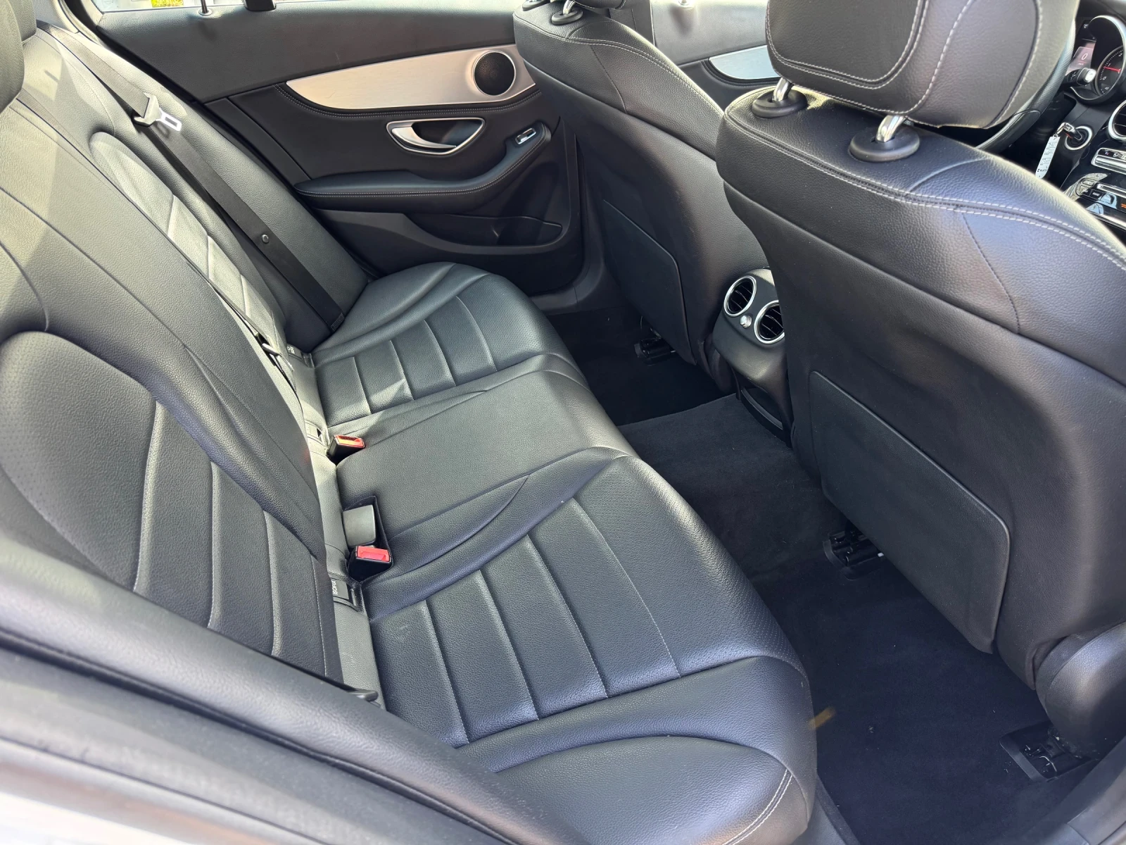 Mercedes-Benz C 220 CDI* Avantgarde, снимка 12 - Автомобили и джипове - 54370212