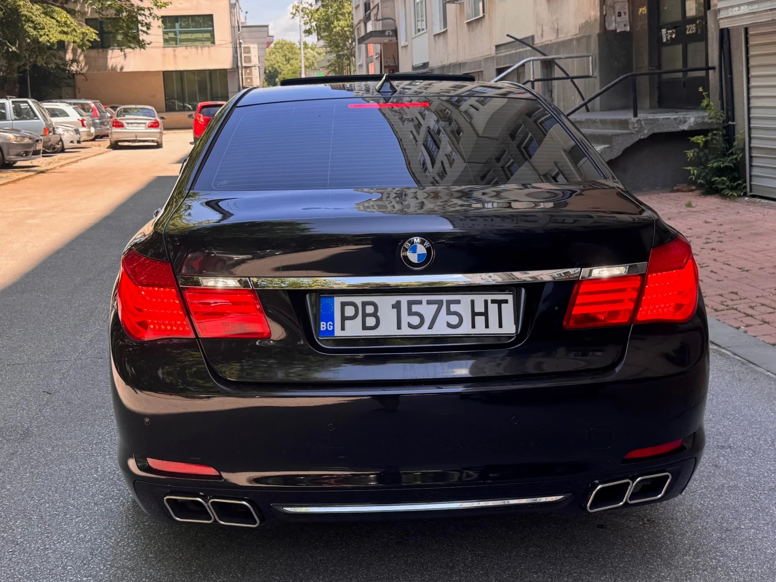 BMW 730