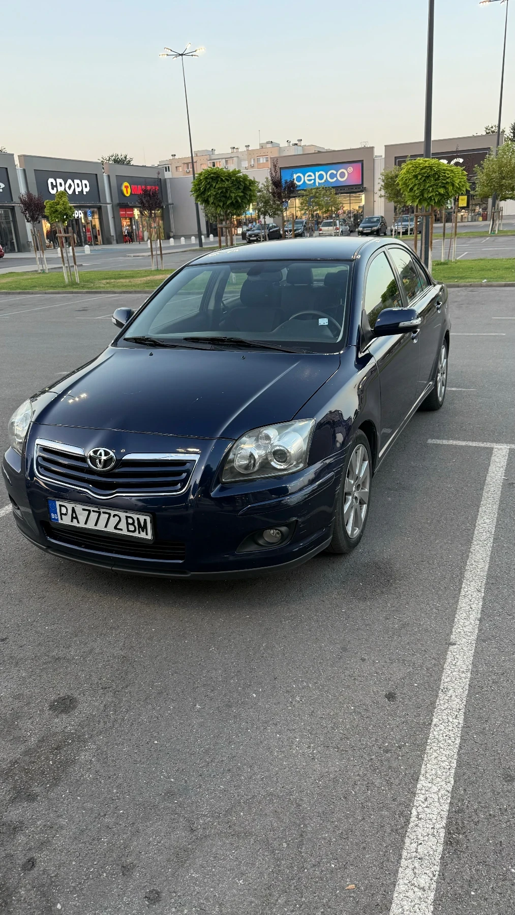 Toyota Avensis, снимка 8 - Автомобили и джипове - 55708717