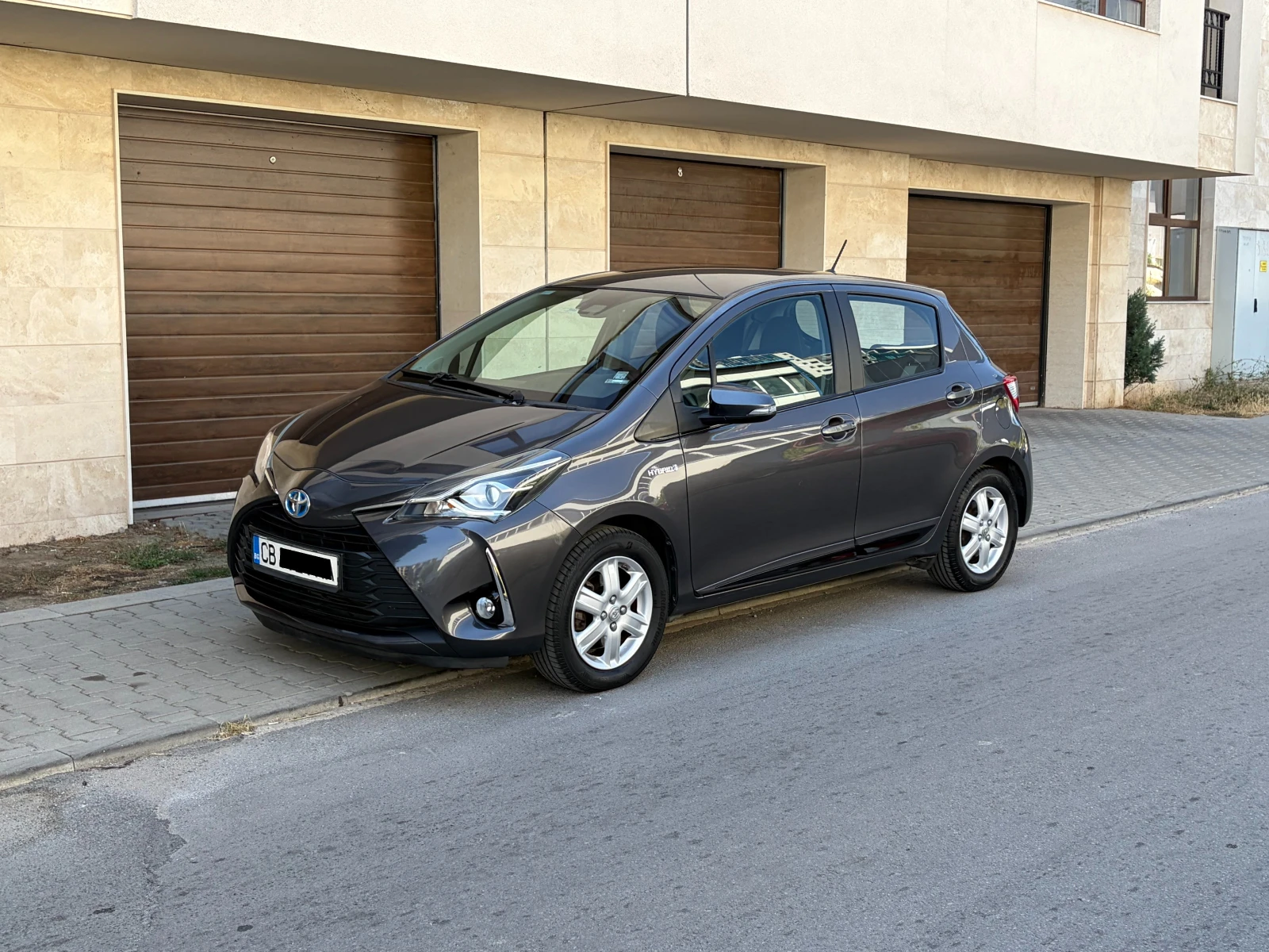 Toyota Yaris 1.5 VVT-i Hybrid e-CVT Facelift- в Гаранция