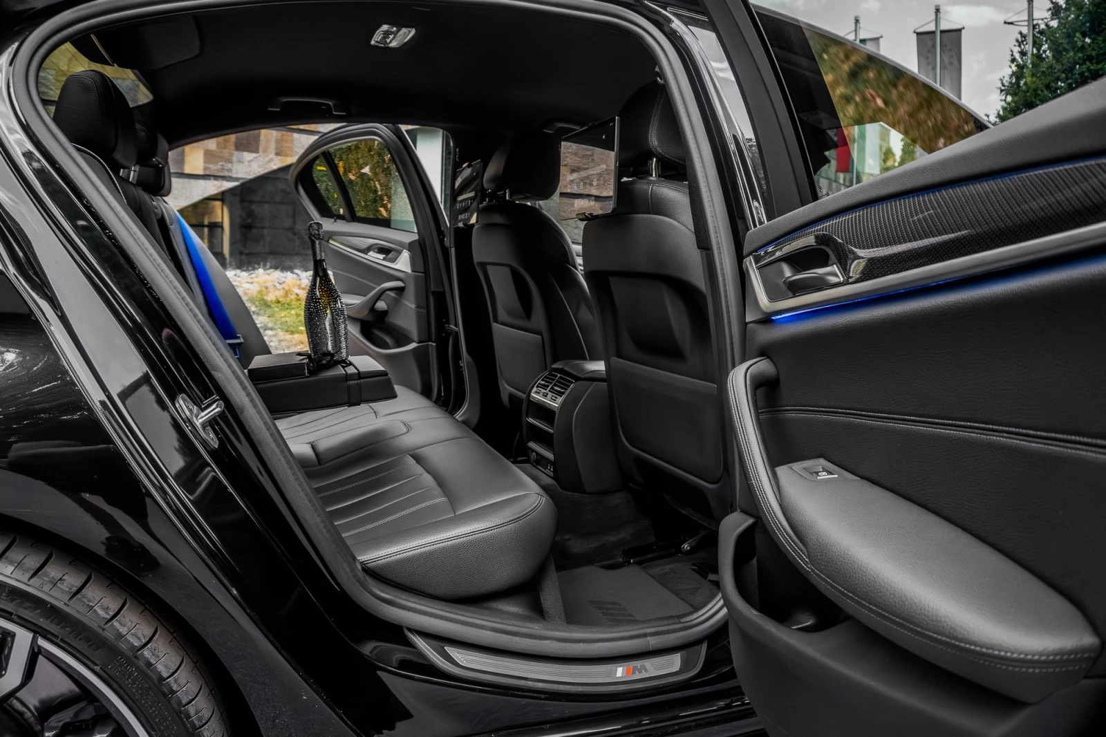 BMW 540 i* X-Drive* M-PERFOMANCE* LASER* INDIVIDUAL* 3xTV | Mobile.bg � ����������� 11