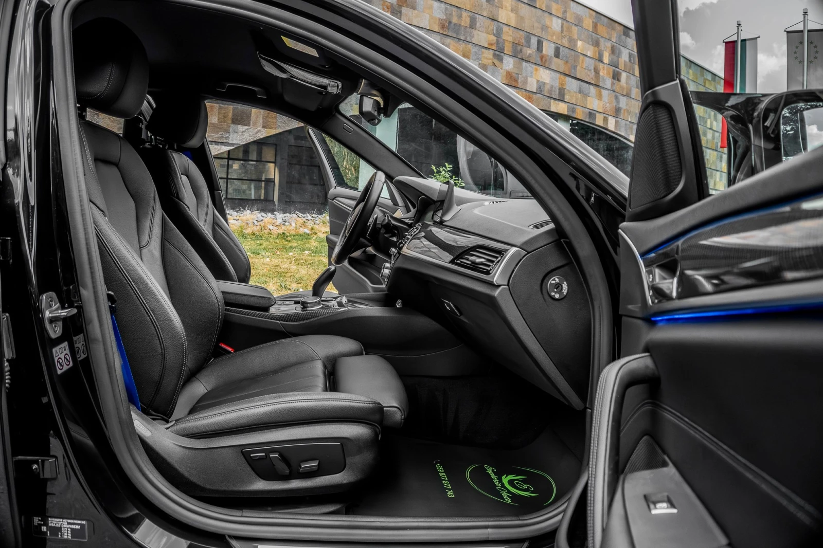 BMW 540 i* X-Drive* M-PERFOMANCE* LASER* INDIVIDUAL* 3xTV | Mobile.bg � ����������� 12