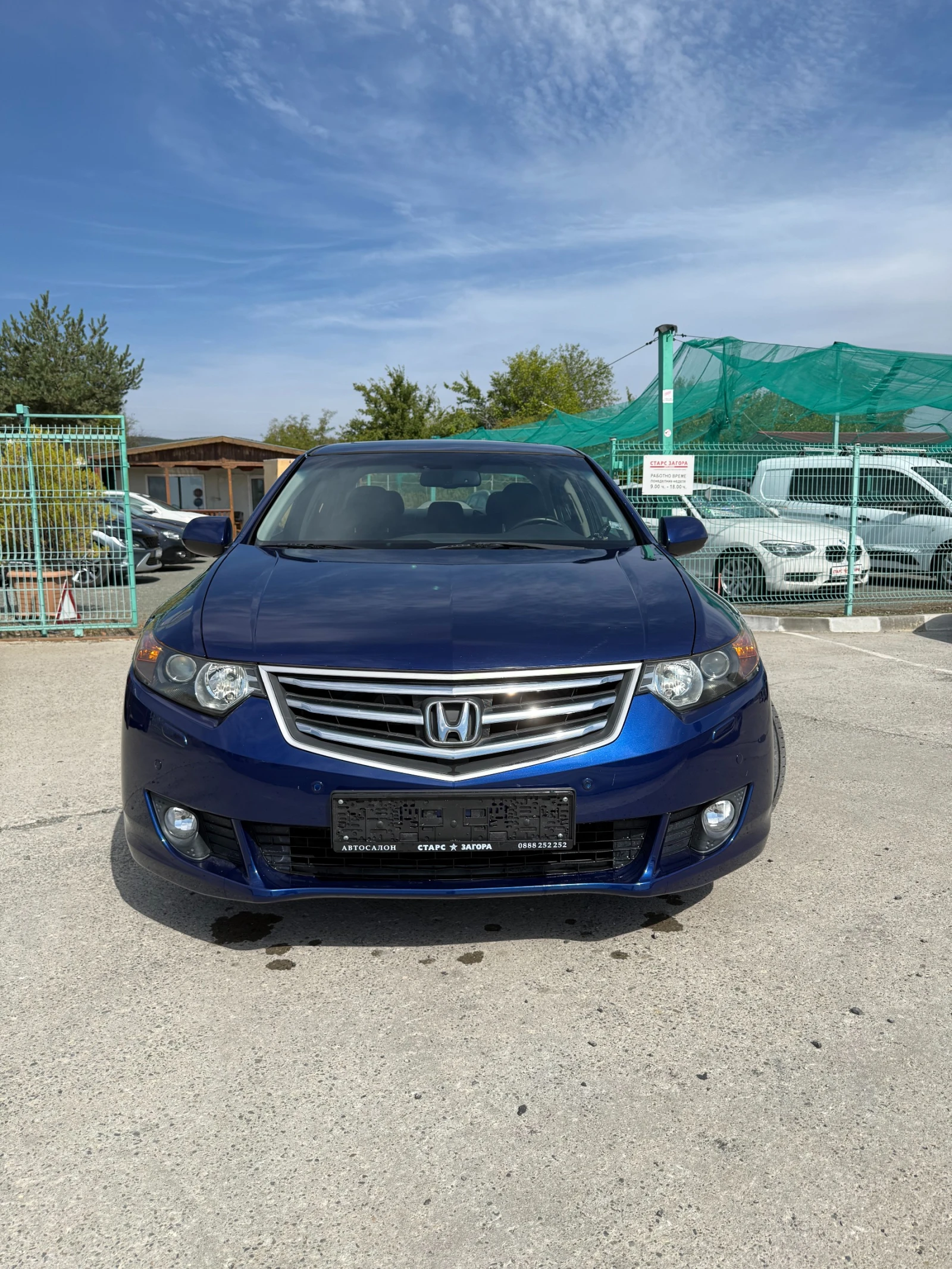 Honda Accord 2.4 * EXECUTIVE* , снимка 2 - Автомобили и джипове - 56184366