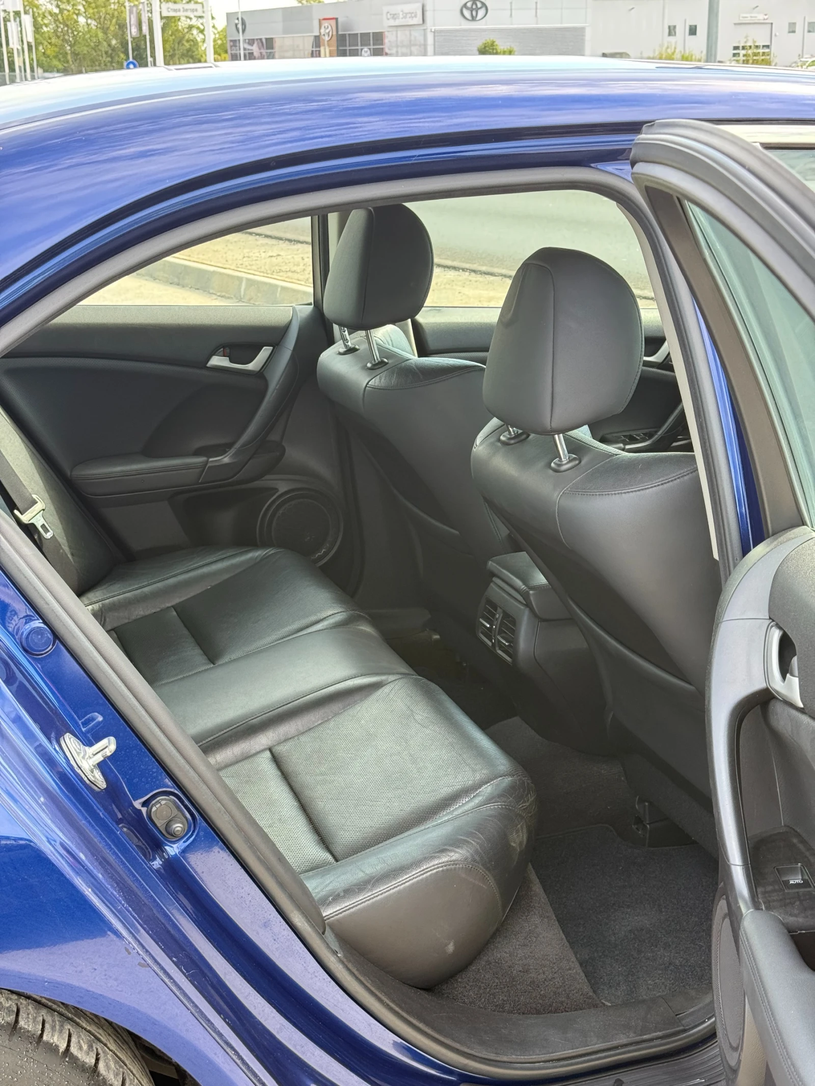 Honda Accord 2.4 * EXECUTIVE* , снимка 13 - Автомобили и джипове - 56184366