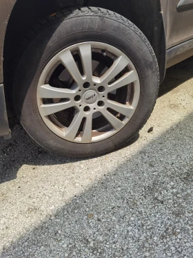 Skoda Yeti 1.8 турбо, снимка 9