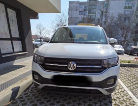 VW T-Cross 1.0 TSI, DSG от Порше България, снимка 14