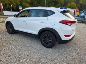 Hyundai Tucson 1.7НАВИ - 23400 лв. - 78663559 8