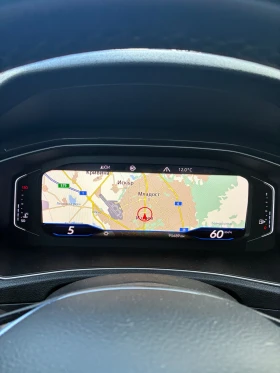 VW T-Roc 1.5TSI Първи с-ник Реален километраж. Първи собств - 15500 € / 30315.36 лв. - 92060182 10