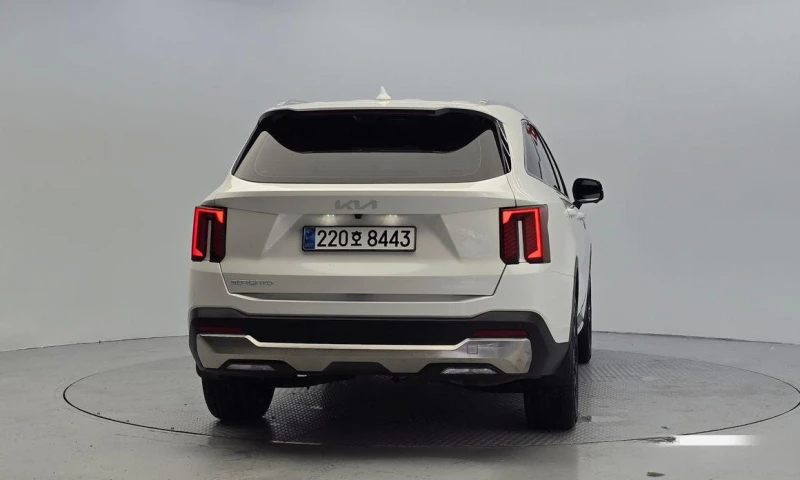 Kia Sorento Gasoline 2.5T 2WD Noblesse, снимка 4 - Автомобили и джипове - 52110145