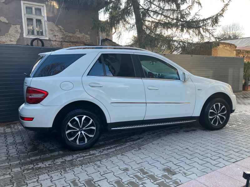 Mercedes-Benz ML 350, снимка 4 - Автомобили и джипове - 53406042