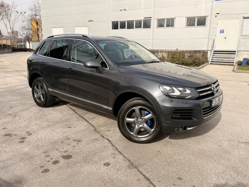 VW Touareg, снимка 14 - Автомобили и джипове - 53539020