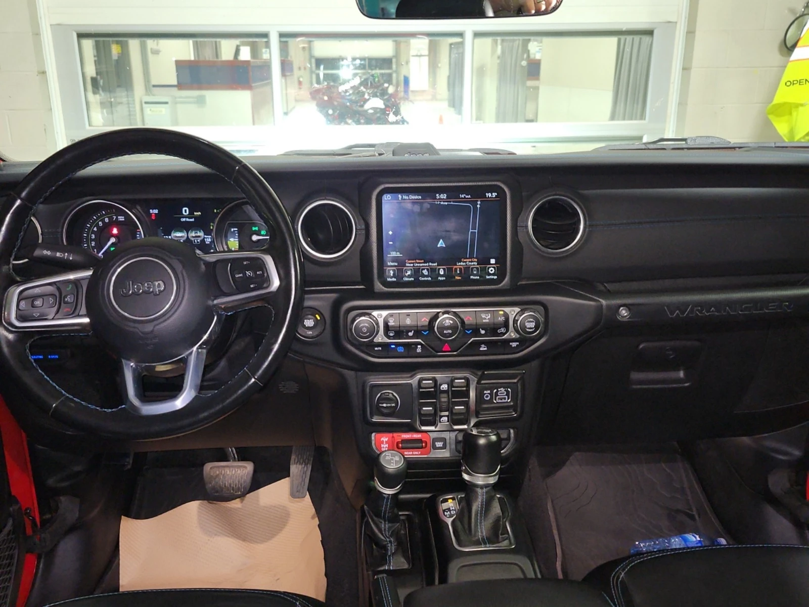 Jeep Wrangler 4XE UNLIMITED RUBICON * CARFAX * * АВТО КРЕДИТ * * - изображение 7