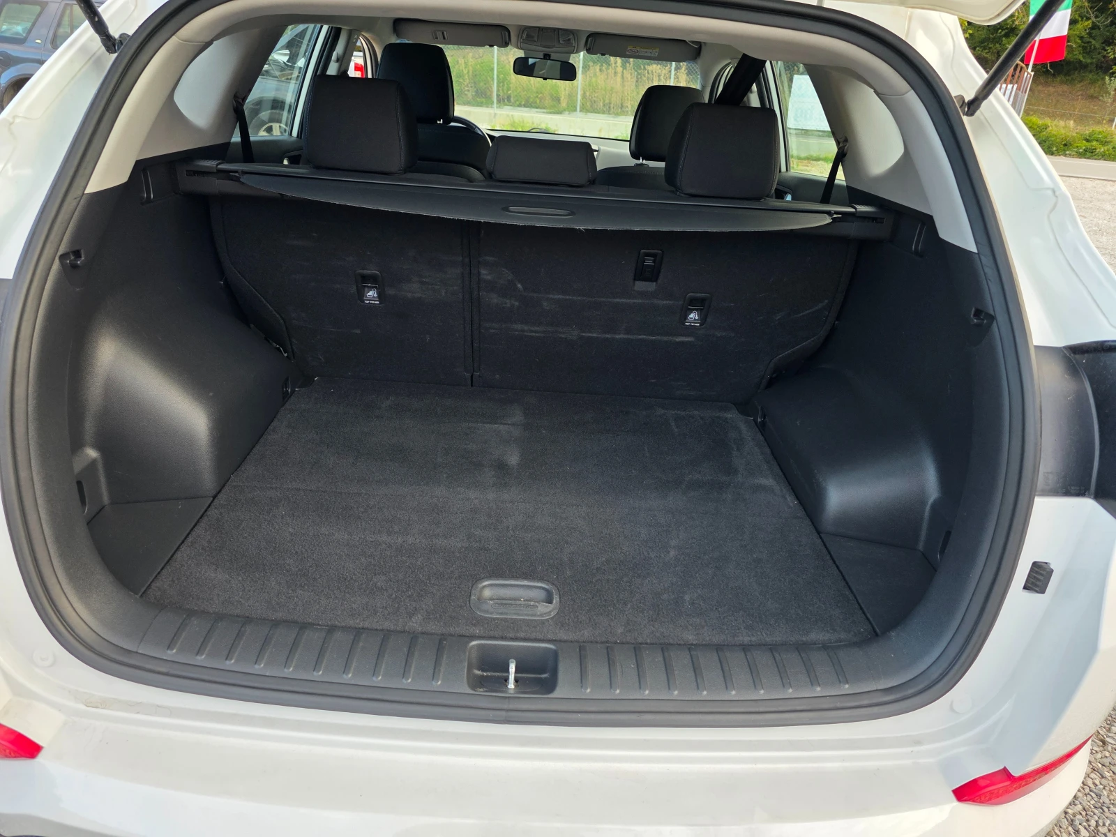 Hyundai Tucson 1.7НАВИ - изображение 7