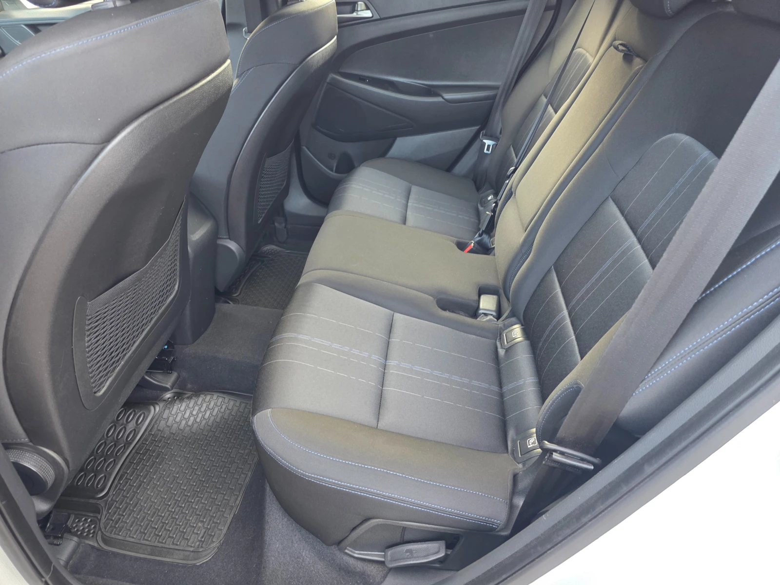 Hyundai Tucson 1.7НАВИ - изображение 10