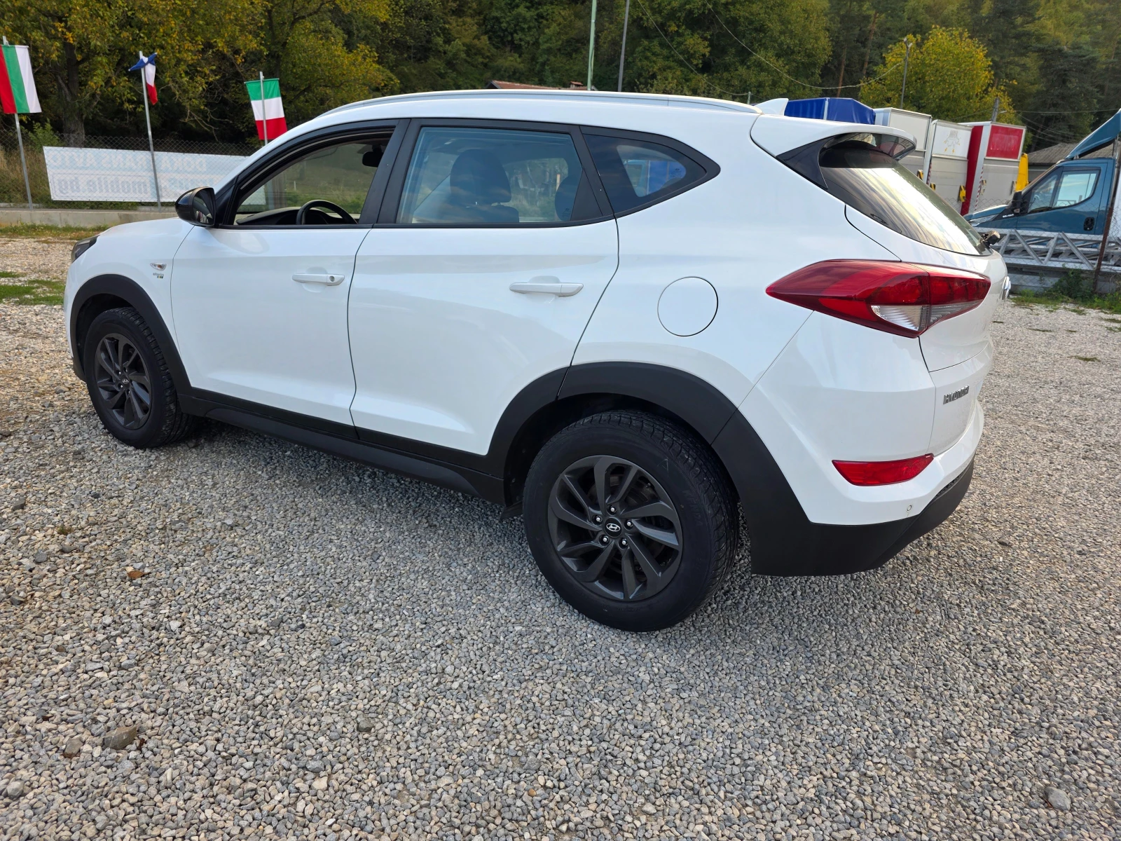 Hyundai Tucson 1.7НАВИ - изображение 8