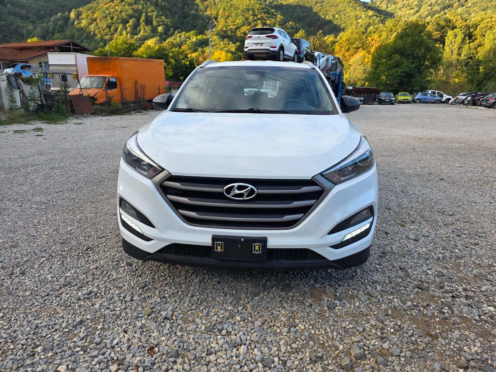 Hyundai Tucson 1.7НАВИ - изображение 2