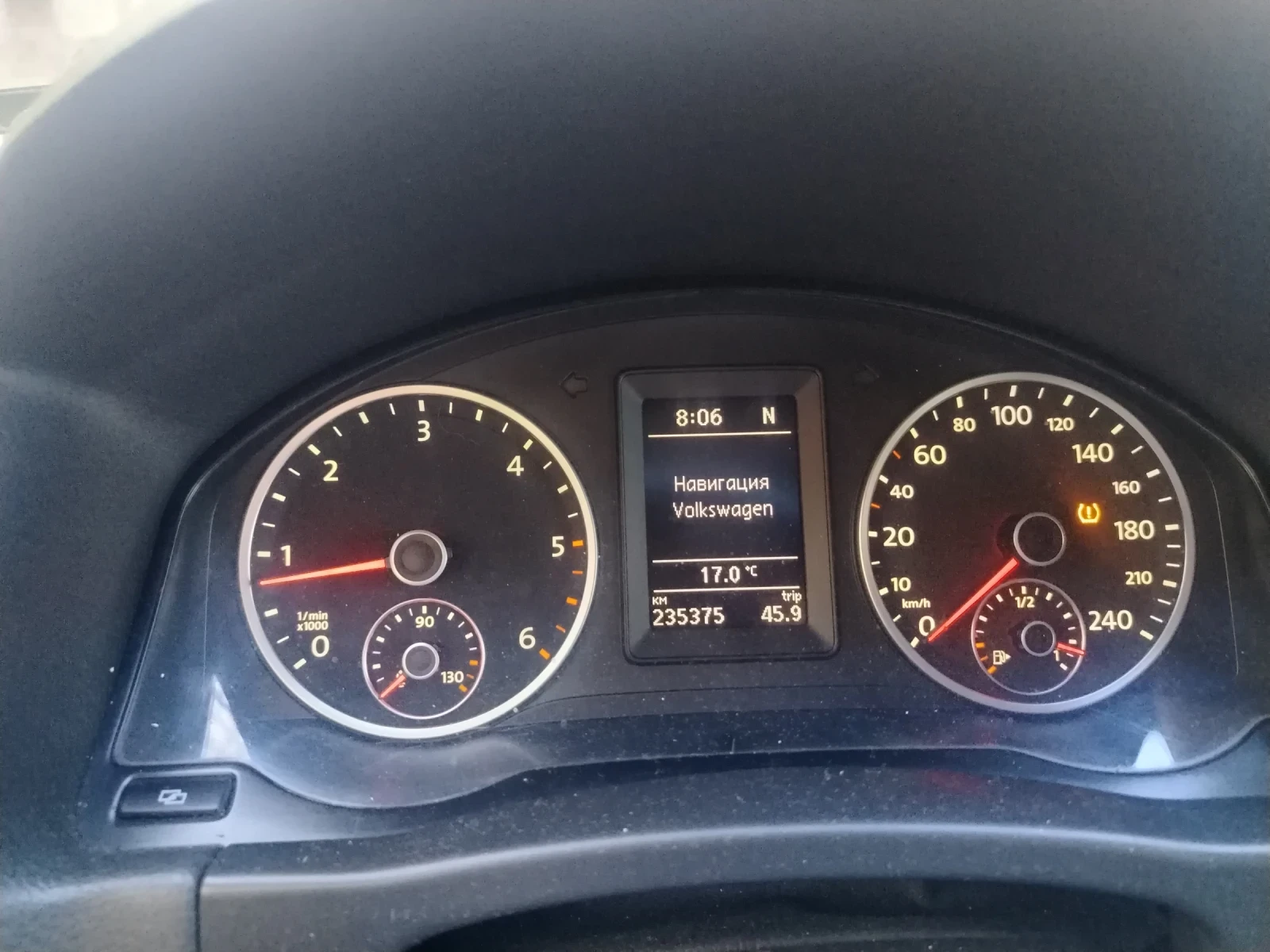 VW Tiguan  - изображение 8