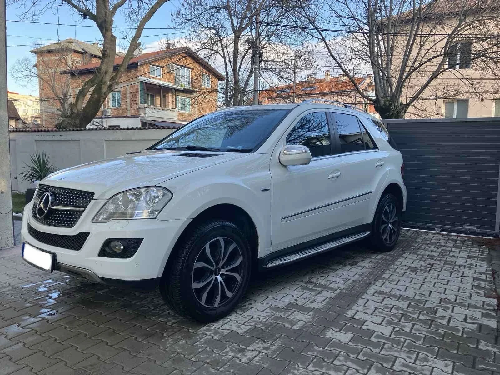 Mercedes-Benz ML 350  - изображение 2