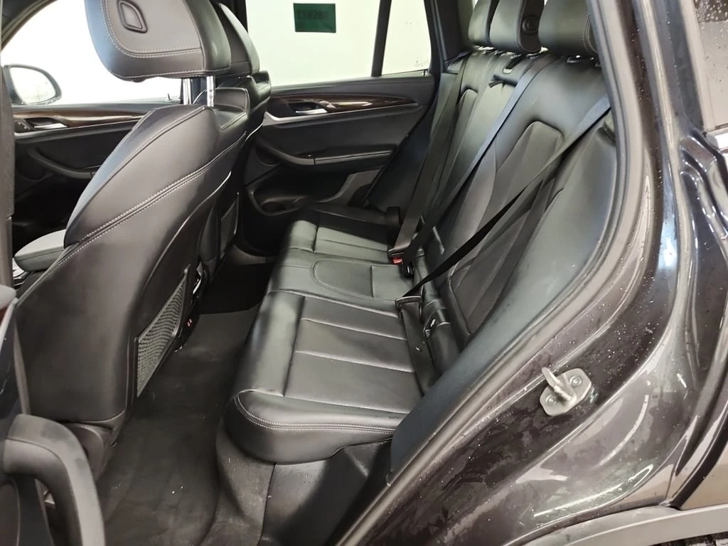 BMW X3 * xDrive30i * M-Sport * 360 ������ * CARFAX *  | Mobile.bg � ����������� 11